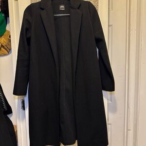 Zara Women's Elegant Black Trench Coat